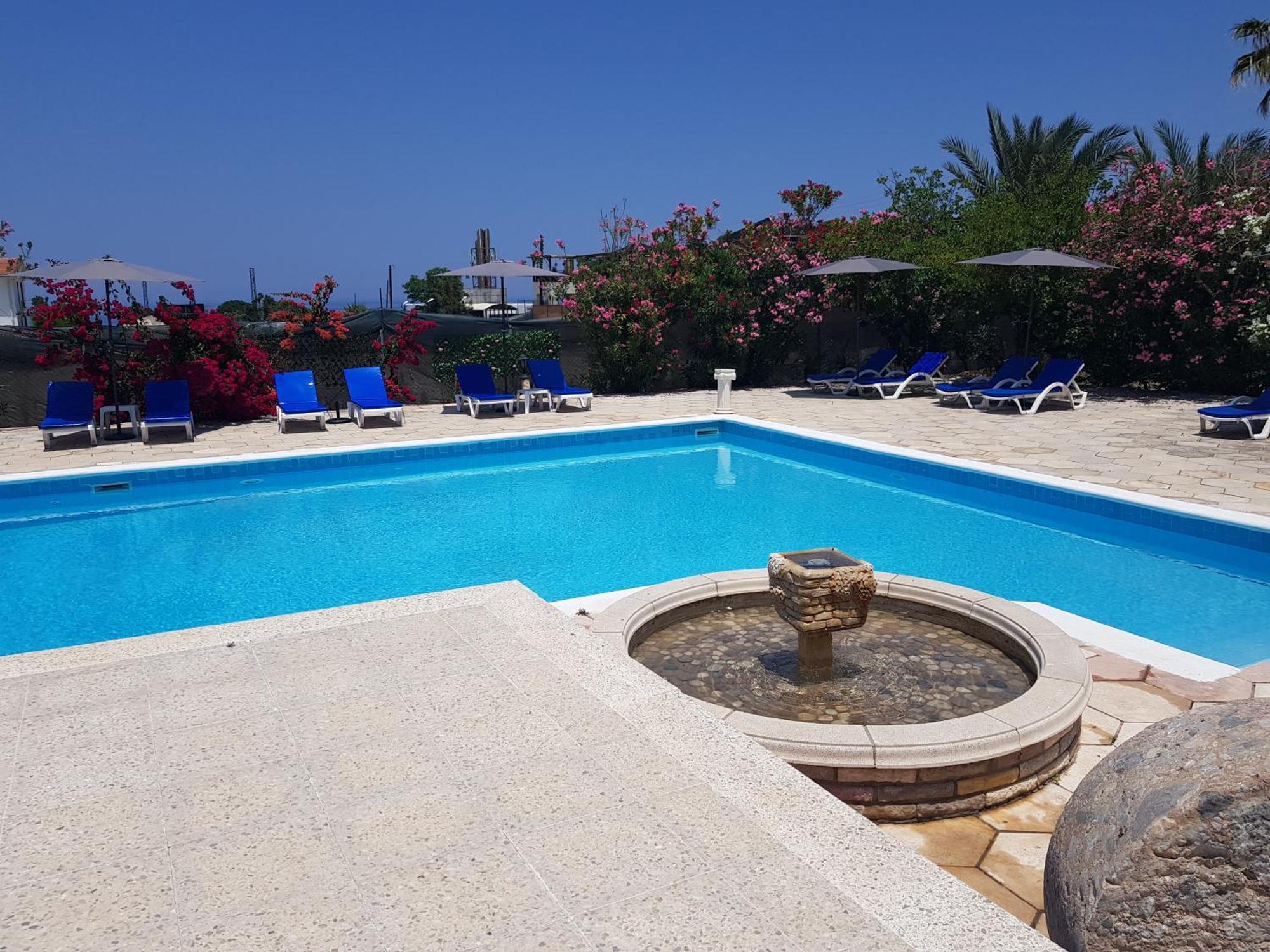 Paradise Bed and Breakfast Kazaphani